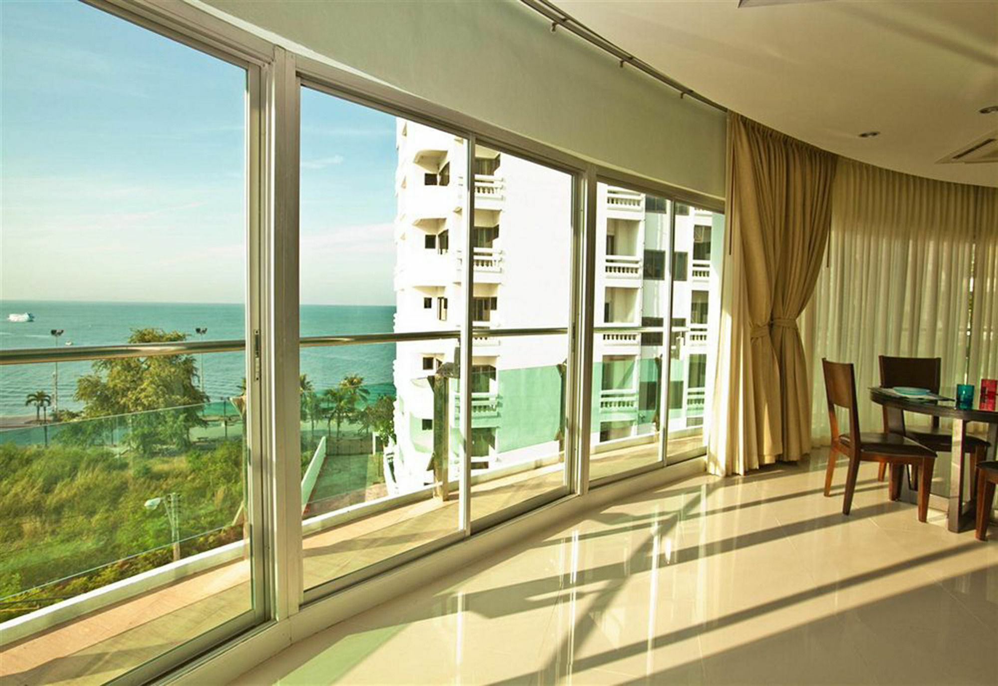 Royal Beach View Pattaya Exteriér fotografie